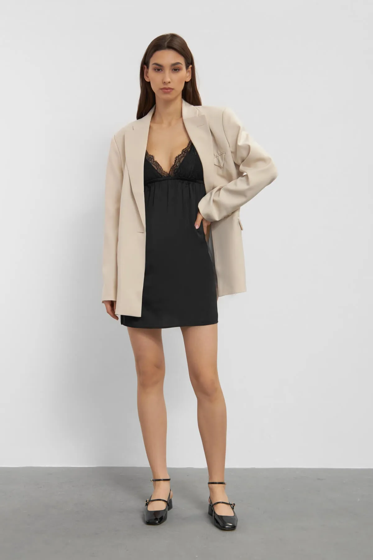 Ama Lace Dress - Black