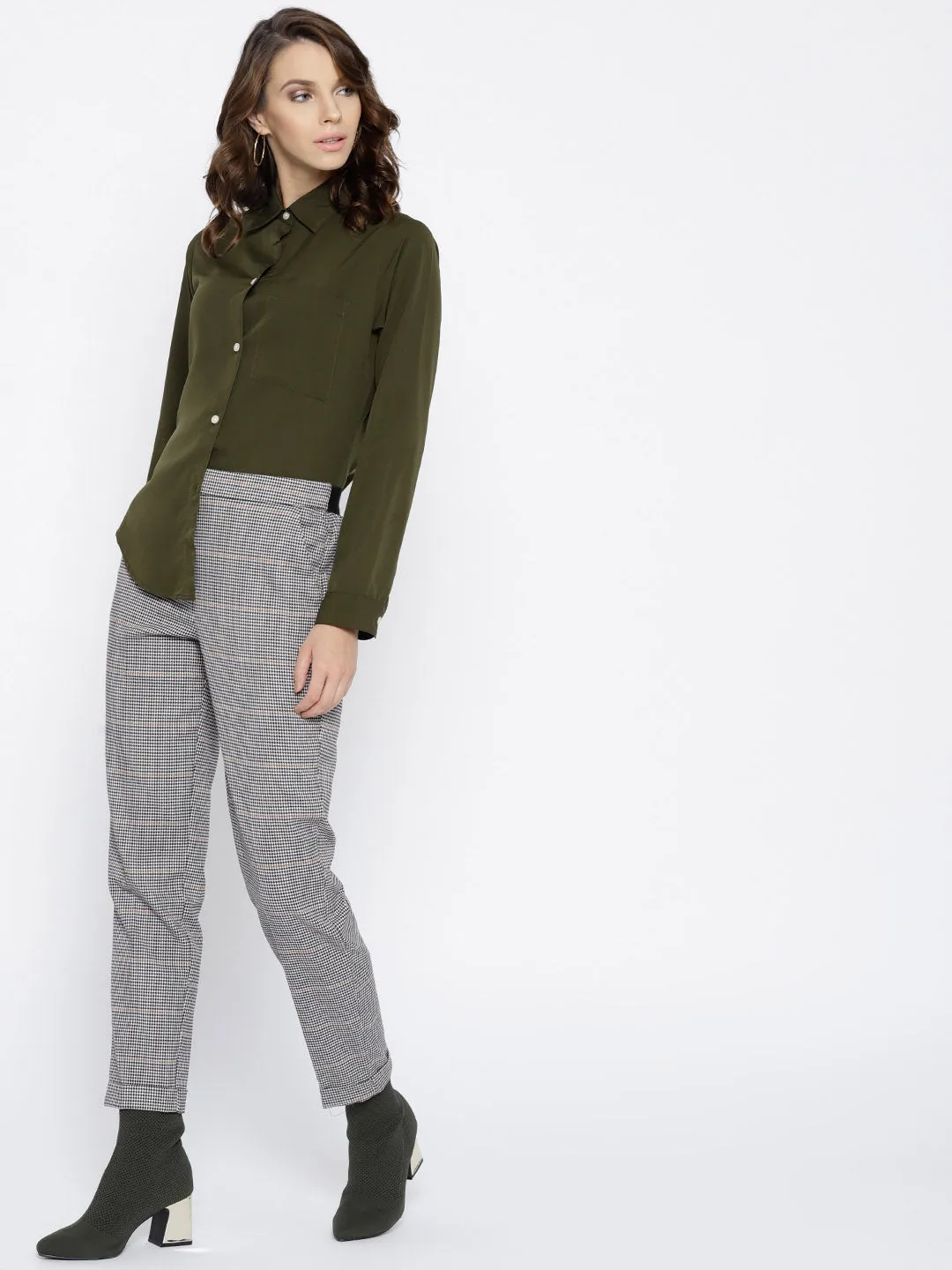 Berrylush Women Solid Olive Green Spread Collar Neck Button Placket Curved Regular Shirt