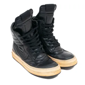 Black Dunks