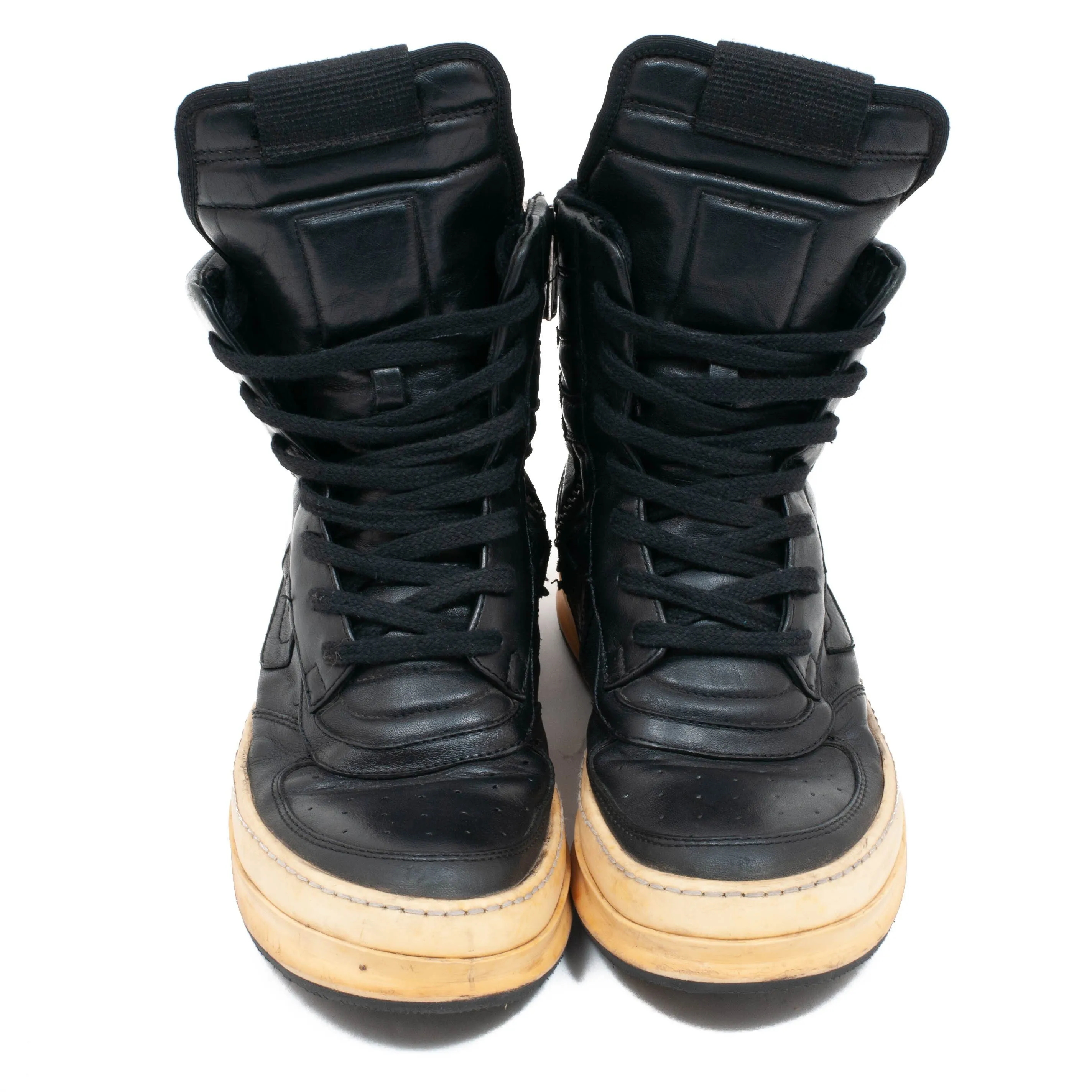 Black Dunks