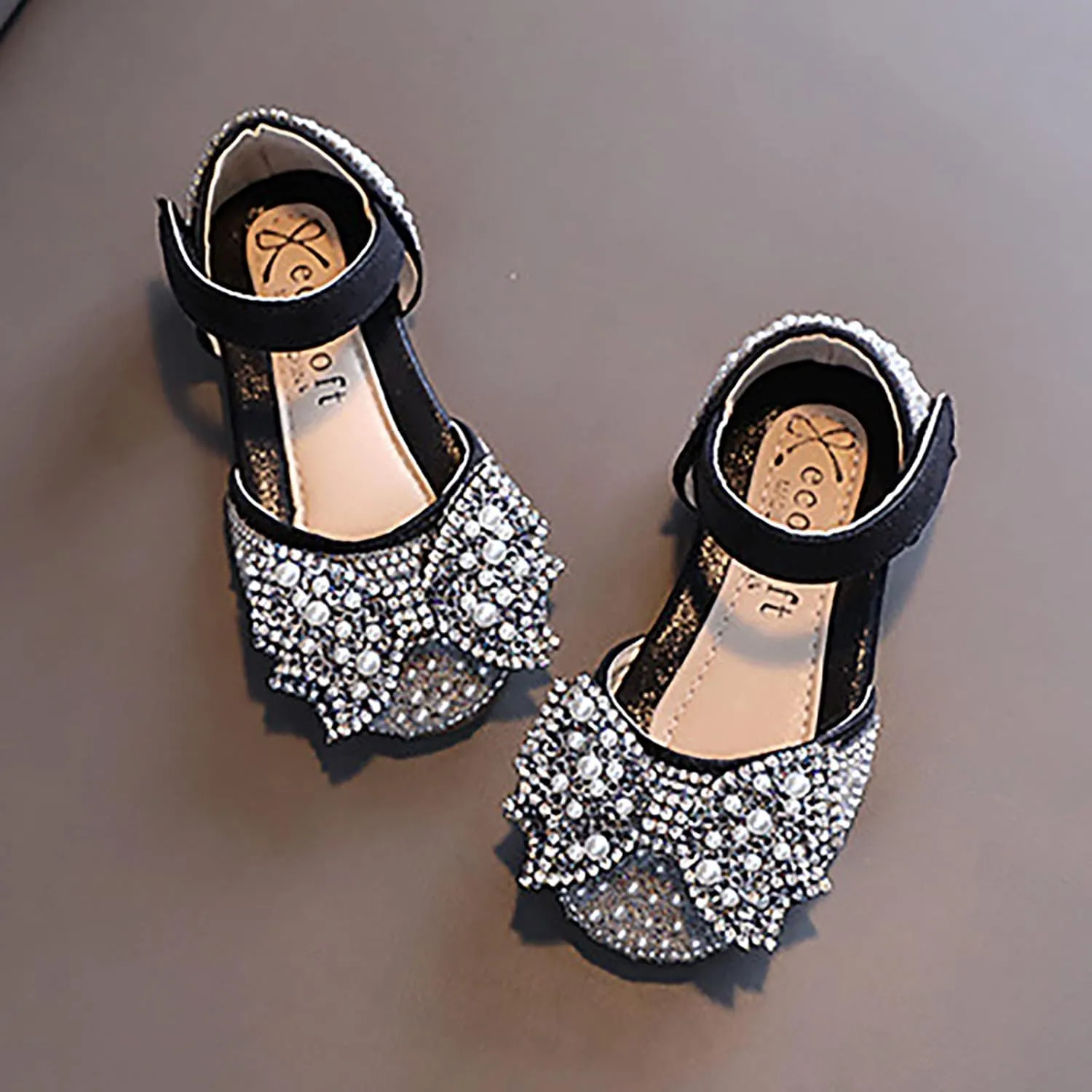 Fashion Spring and Summer Children Dance Shoes Girls Dress Performance Princess Shoes Pearl Sequin Bow Hook Loop Simple