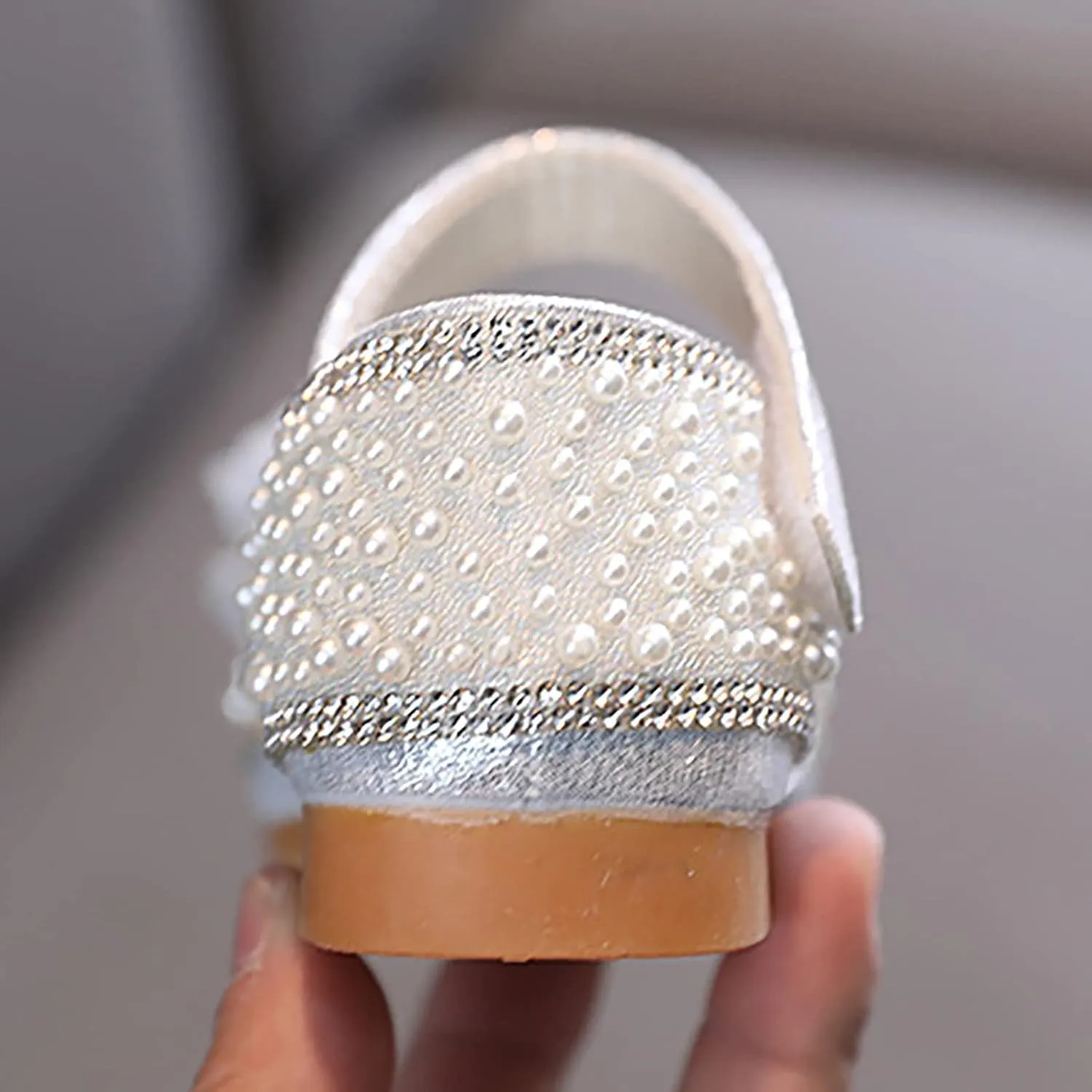 Fashion Spring and Summer Girls Dance Shoes Princess Dress Performance Shoes Pearl Rhinestone Bow Hook Simple