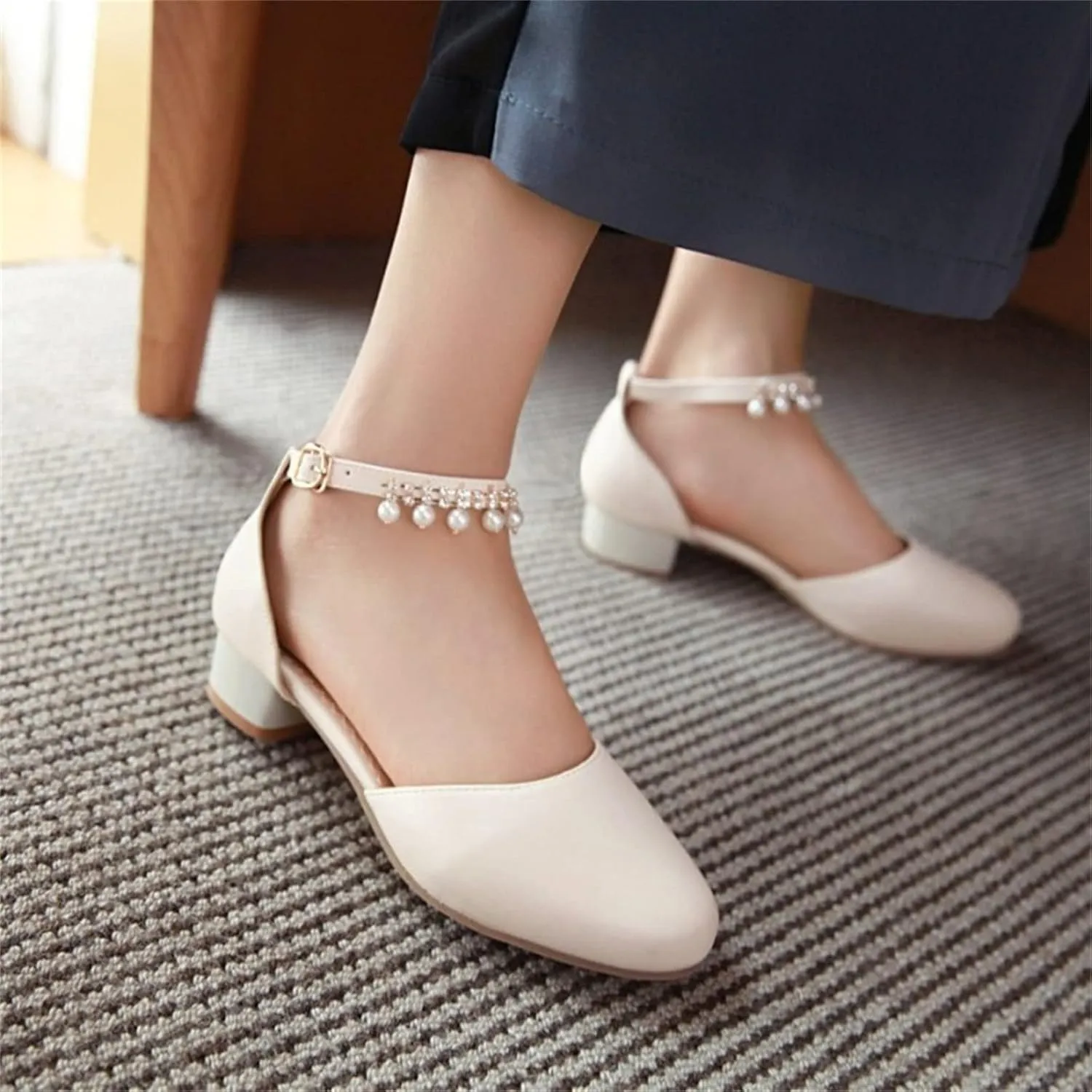 Girls Mary Jane Dress Shoes Pumps Low Heels Flower Party High School Prom Sandals Shining Lightweight Princess Soft Summer Sandals