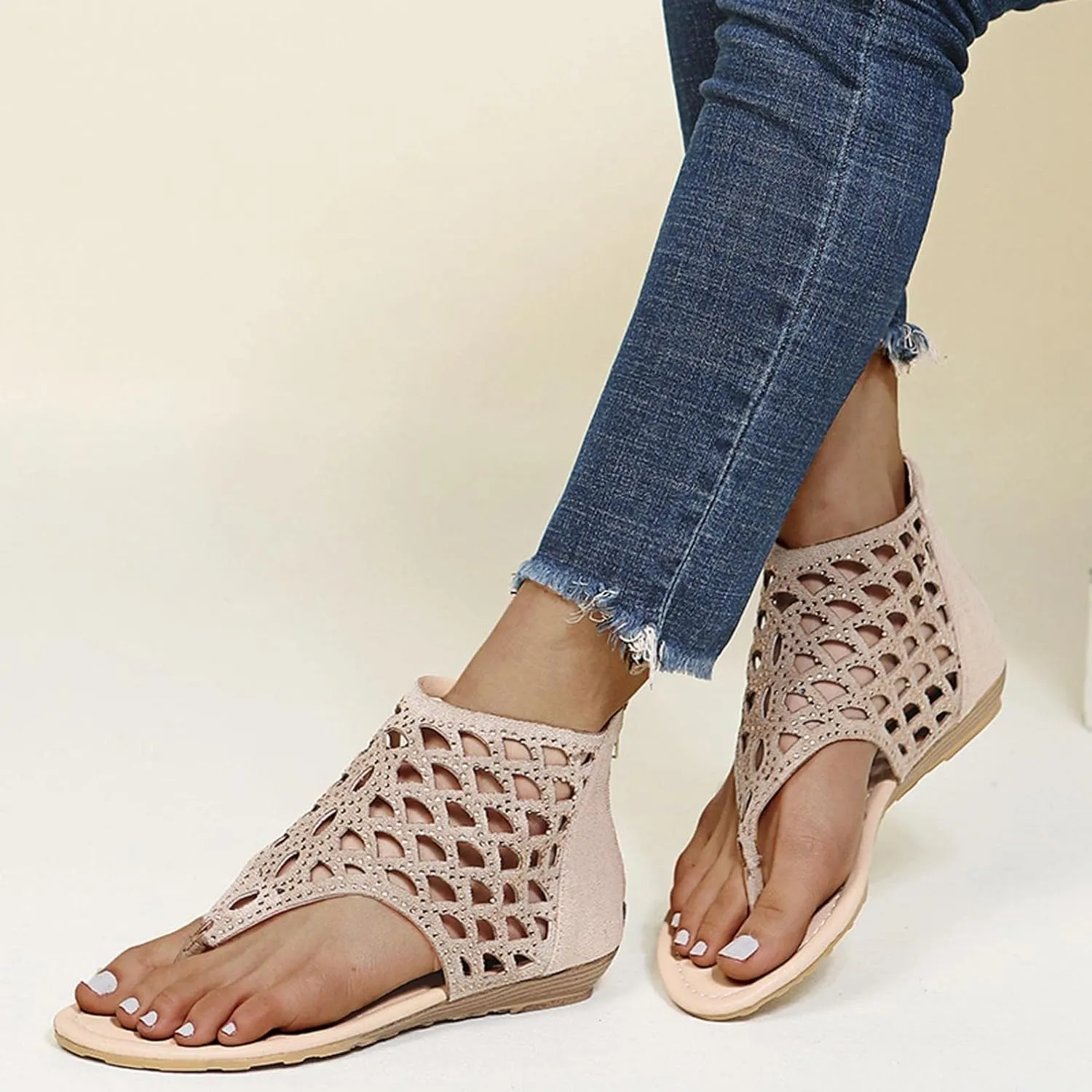 Hbeylia Gladiator Flat Slippers for Women,Summer Casual Rhinestone T-strap Hollow Out Low Heel Zipper Lightweight Dressy Summer Beach Sandals