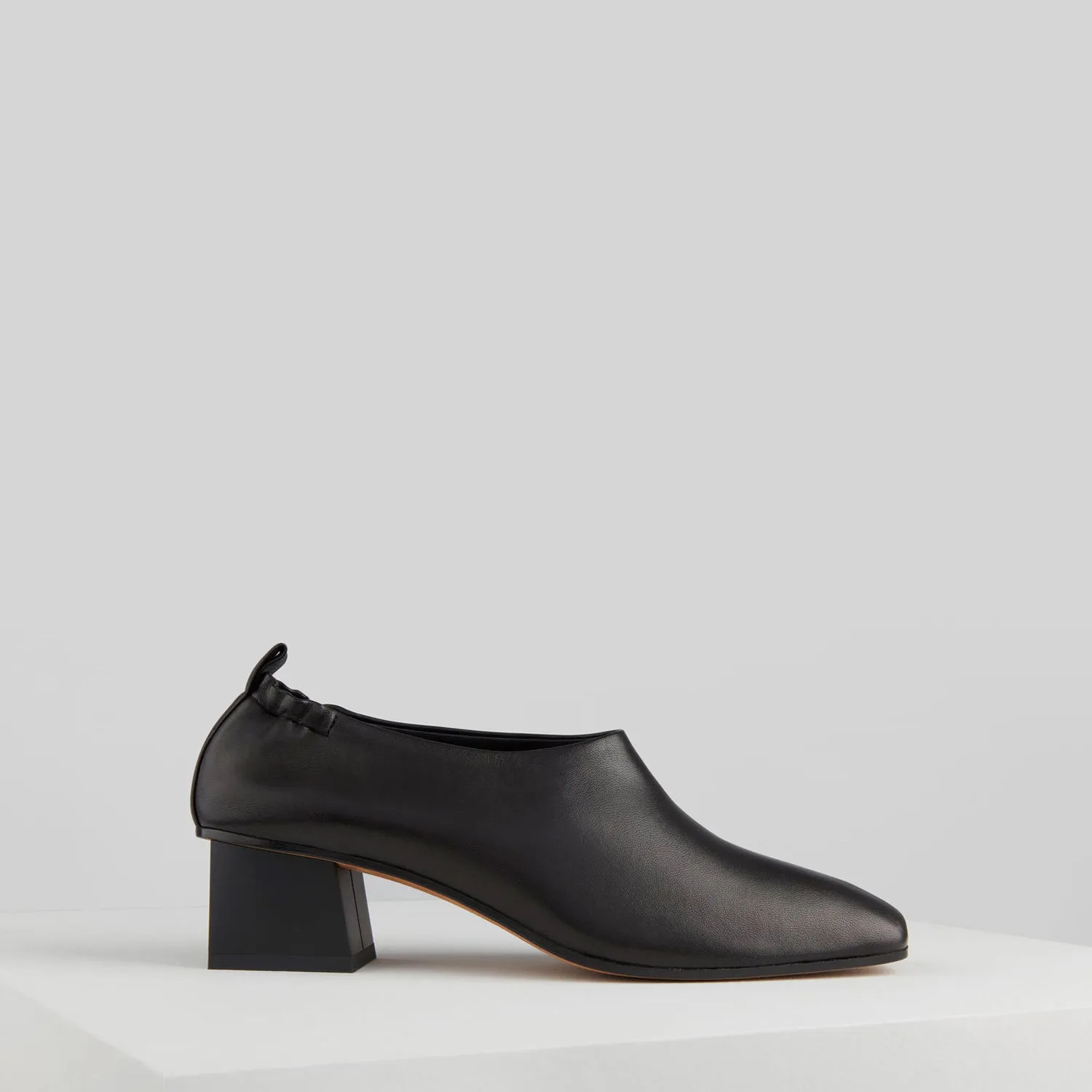 Micol Junior in Nero