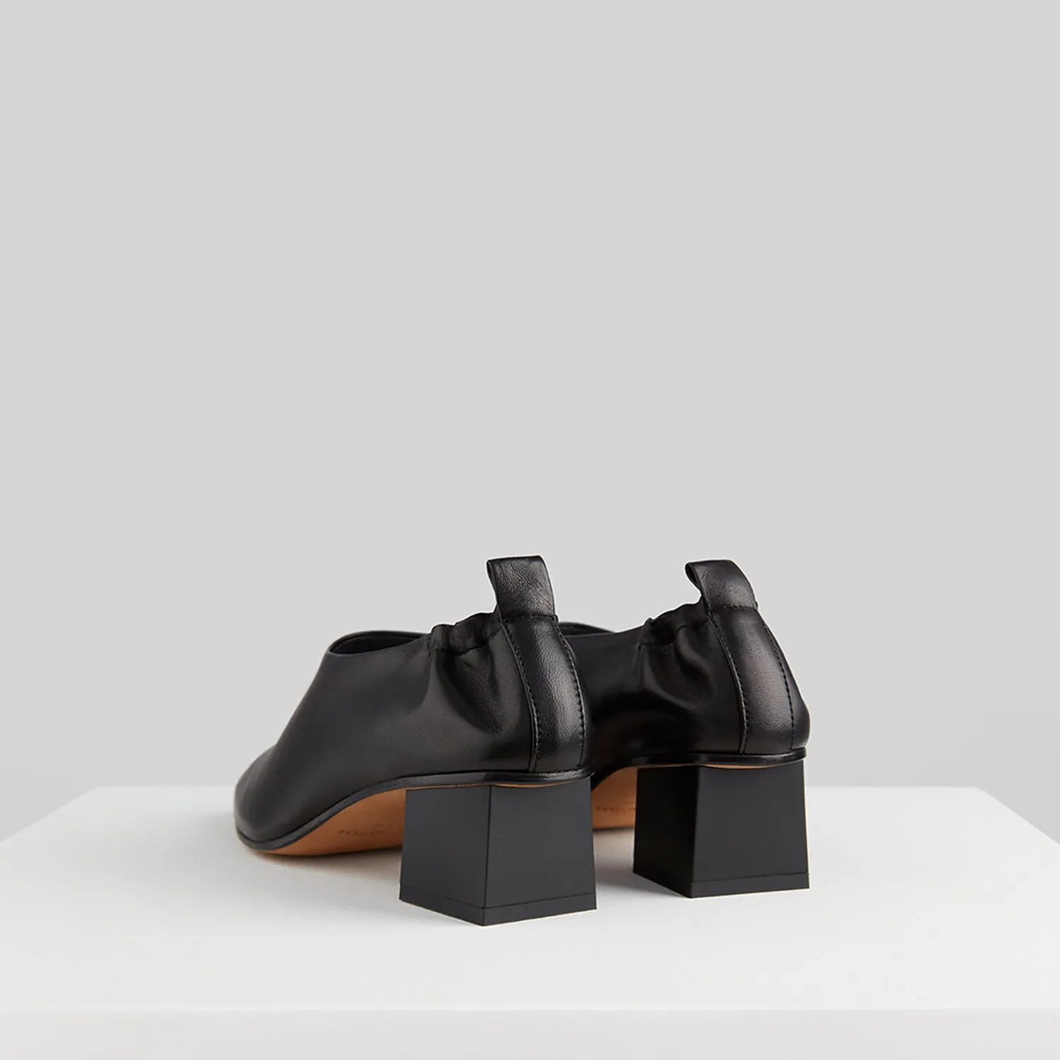 Micol Junior in Nero
