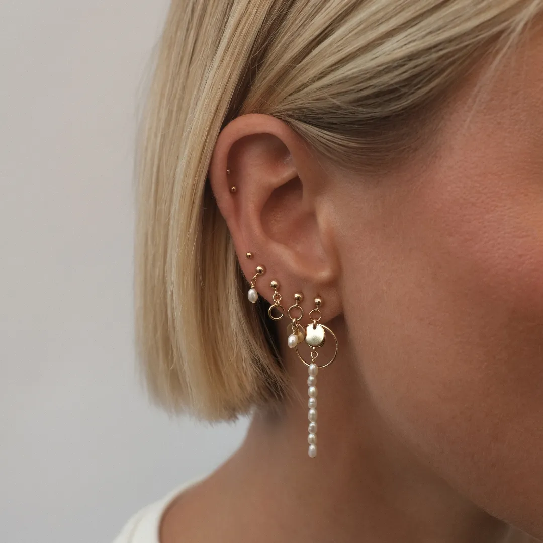 Sia Freshwater Pearl Earrings - Gold