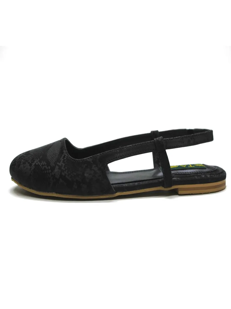 Women Slink Back Pumps